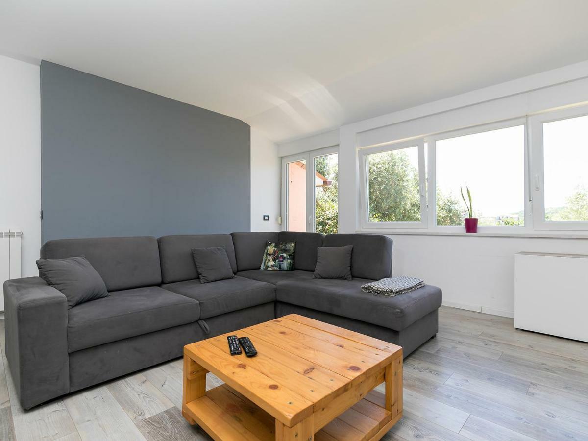 Oliver Art Apartment Пореч Экстерьер фото